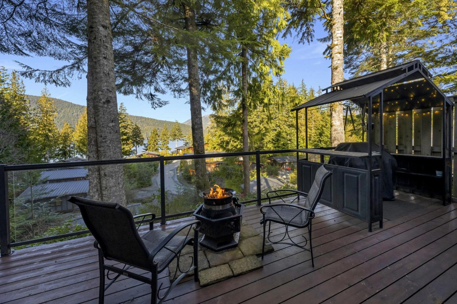 The Great Escape - Port Renfrew Villa Bagian luar foto